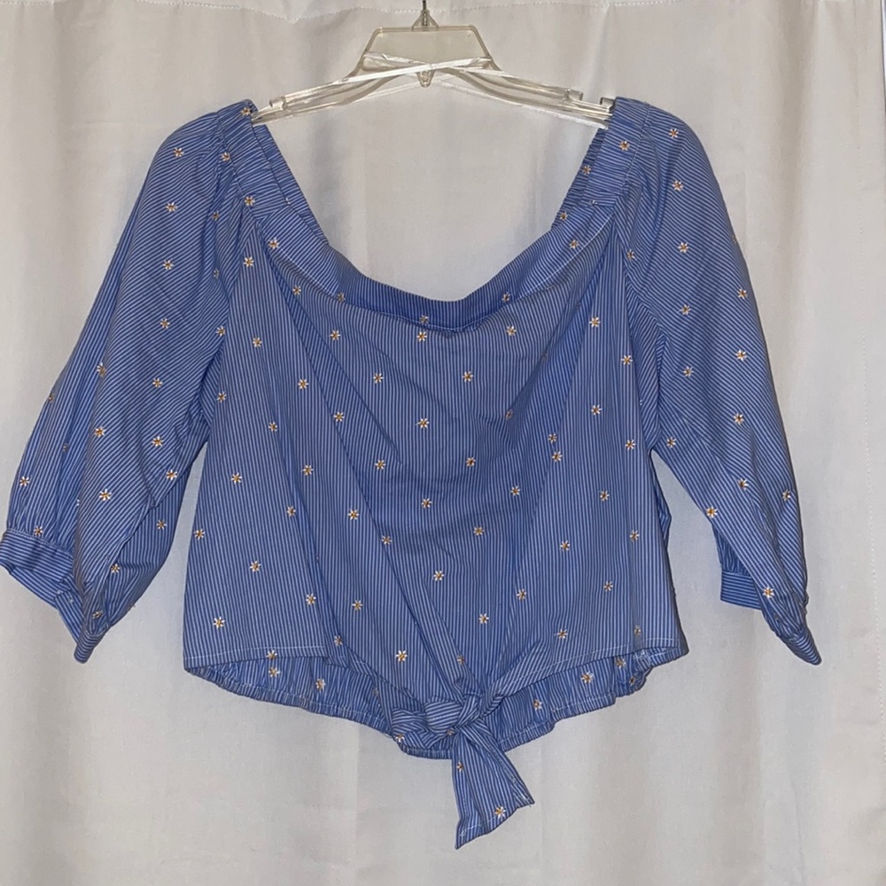 Forever 21 Plus Size Off the Shoulder Crop Top with Tie Detail